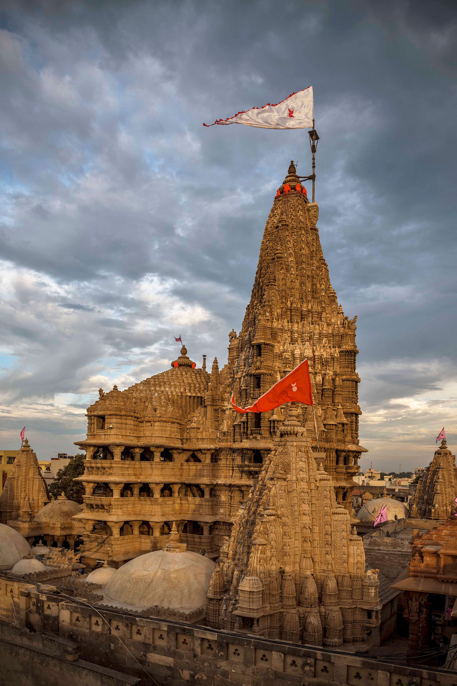 dwarka temple tourism gujarat